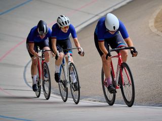 Naši Akademici se na uplynulém dráhovém mistrovství blýskli hned několik medialemi a ukázali, že...